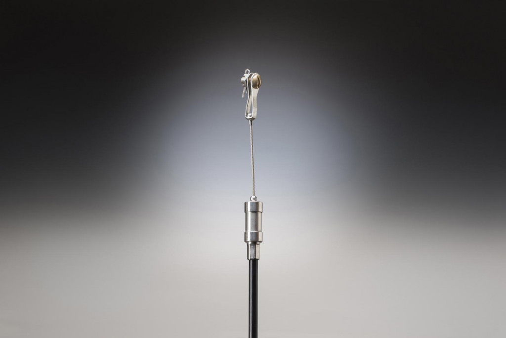 Ball and shank pull pull cable